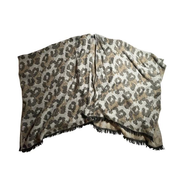 Alexis Bendel Poncho Wrap | Leopard Print | One Size | RN#164342 | EUC - Picture 1 of 6